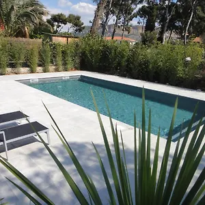 Ferienhaus - Maison Les Calanques - Piscine Chauffee