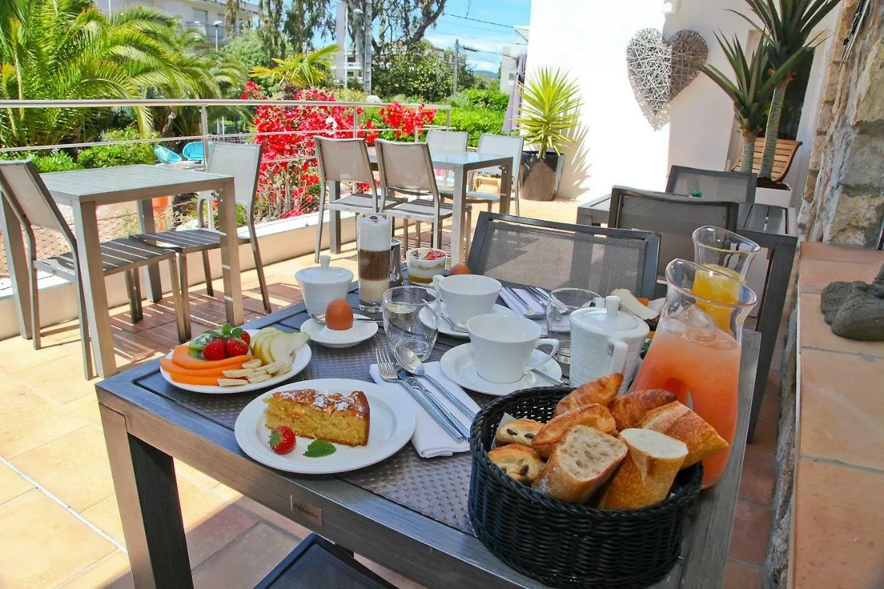 Hotel La Villa Cap D'Antibes Juan-les-Pins